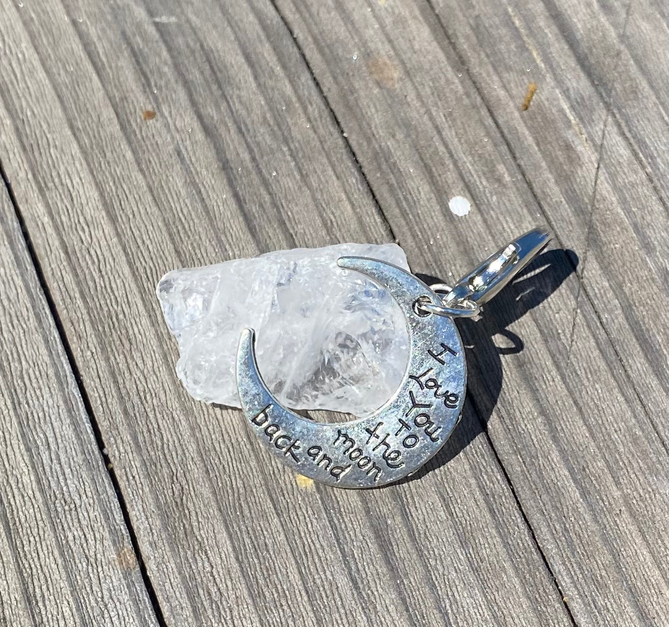 Keychain white/moon and back