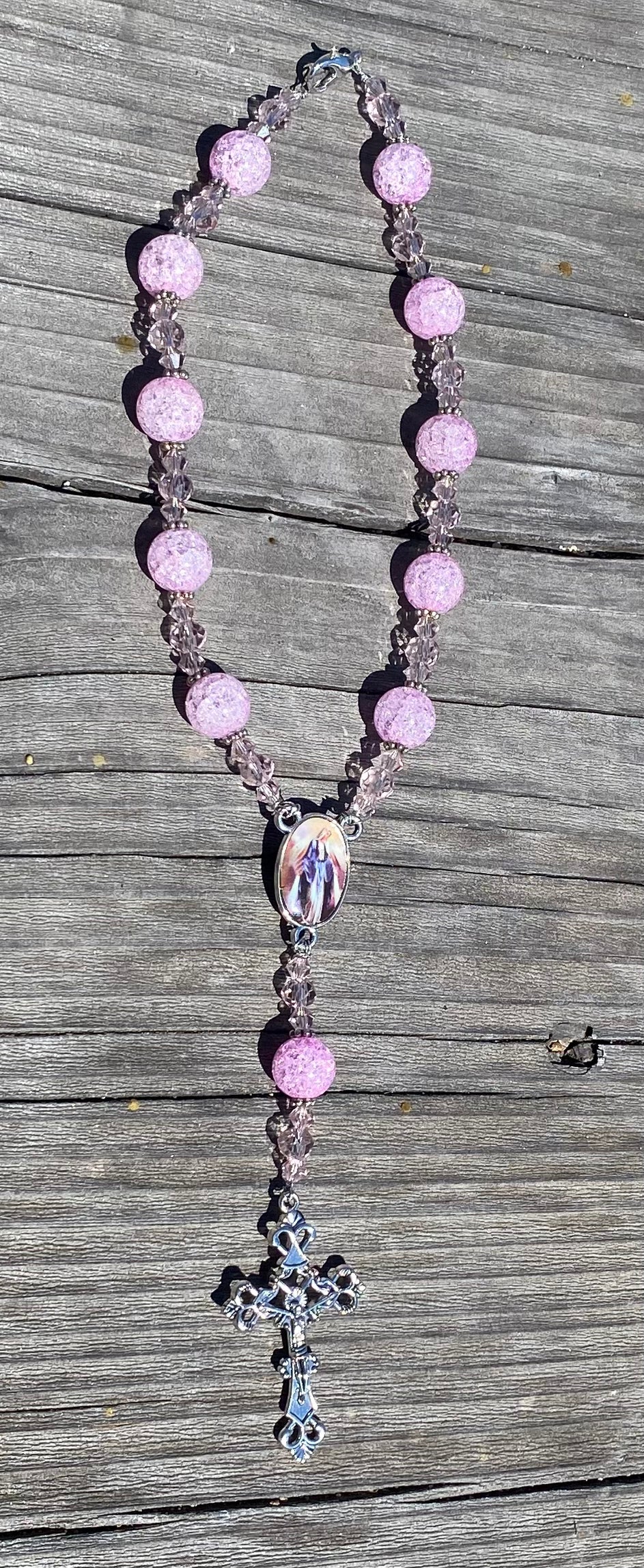Car rosary pink crackle agate